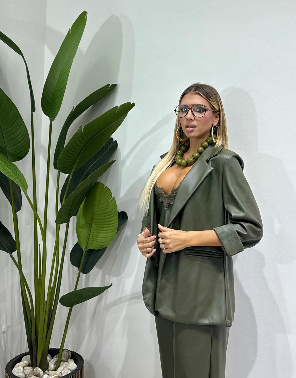 Greta | Conjunto de blazer en piel sintética