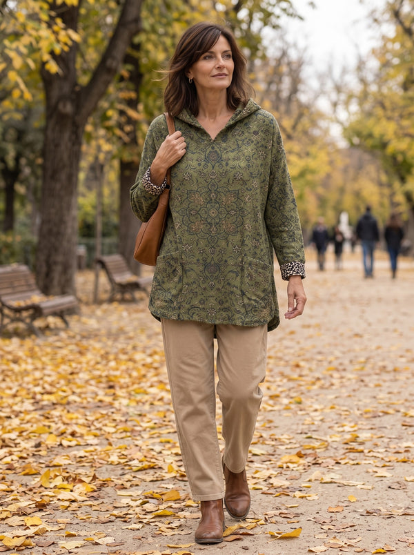 Alicia | Túnica con capucha de estampado retro