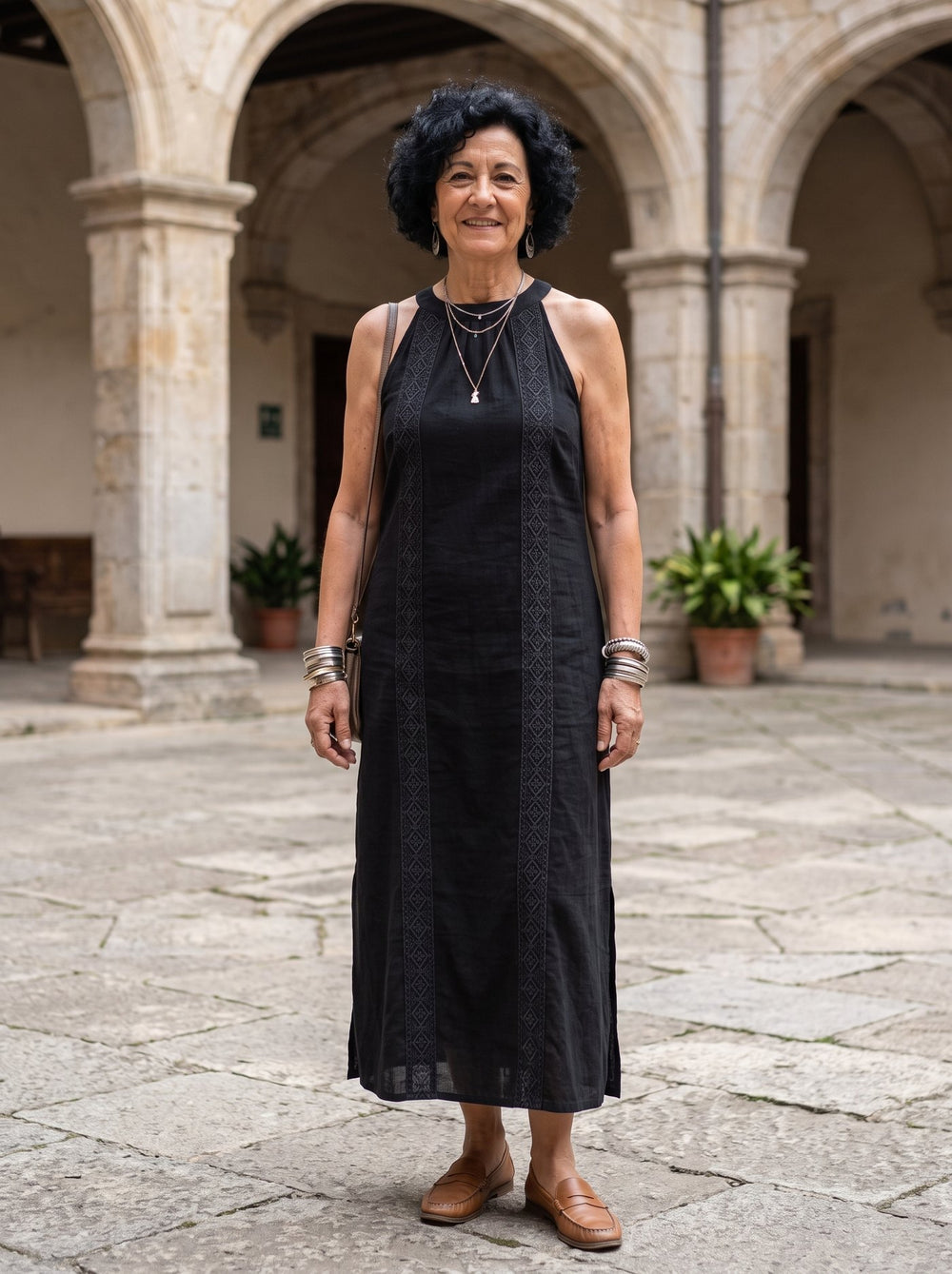 Juniper, vestido midi en color negro