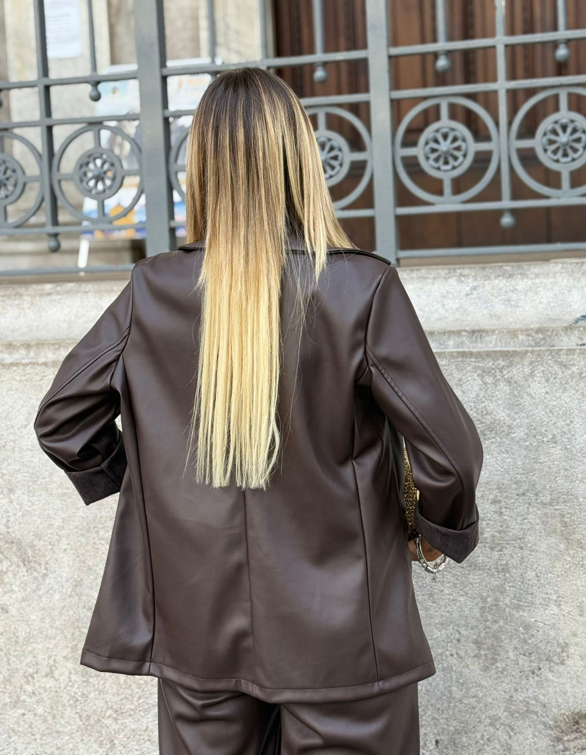 Greta | Conjunto de blazer en piel sintética