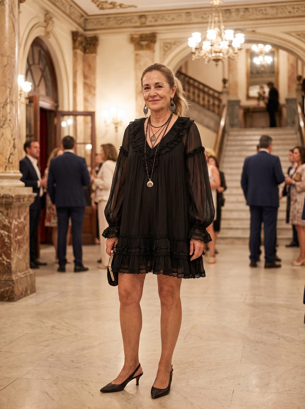 Aurelia | Vestido corto con volantes