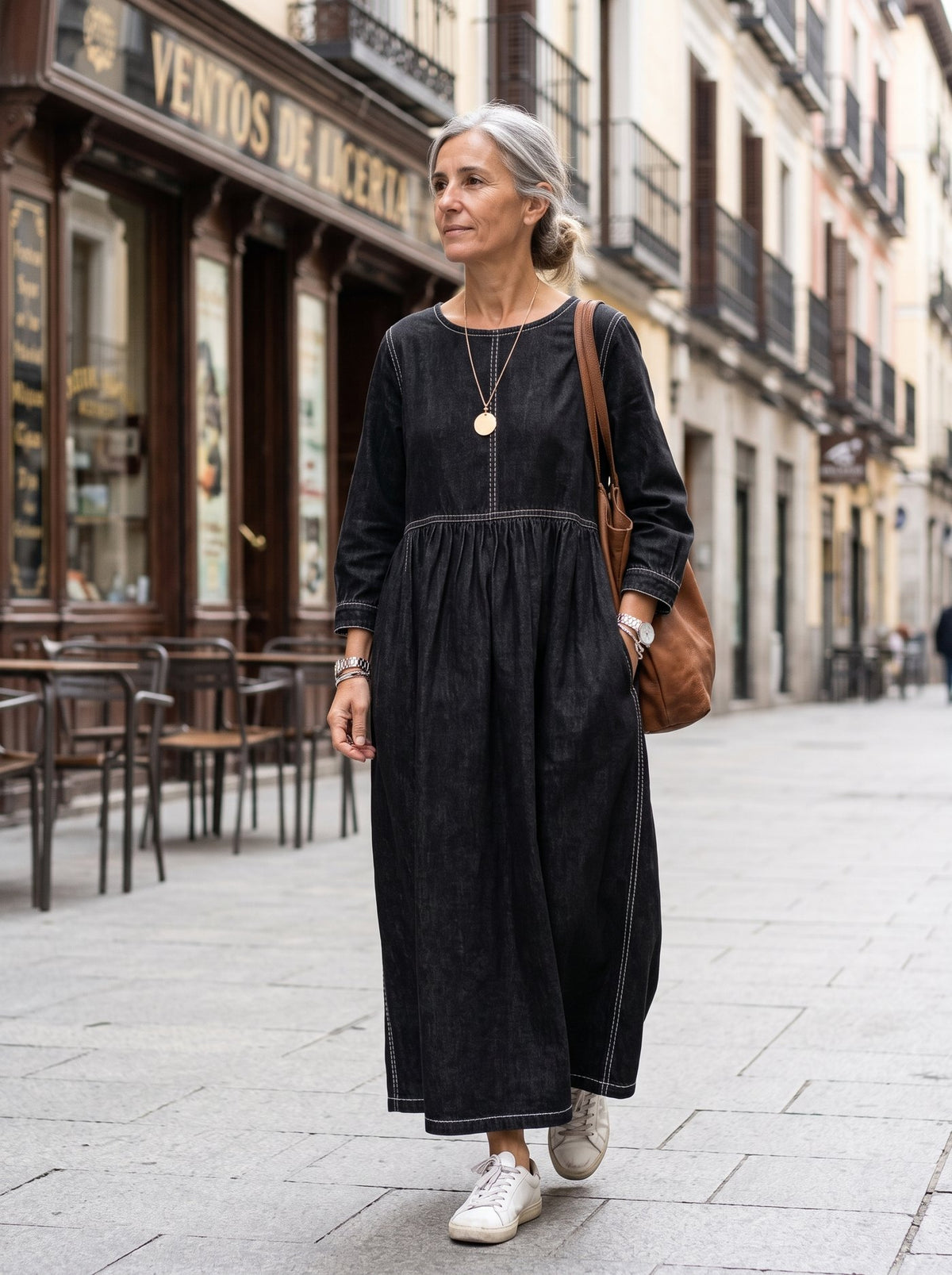 Denia, vestido vaquero largo en color negro