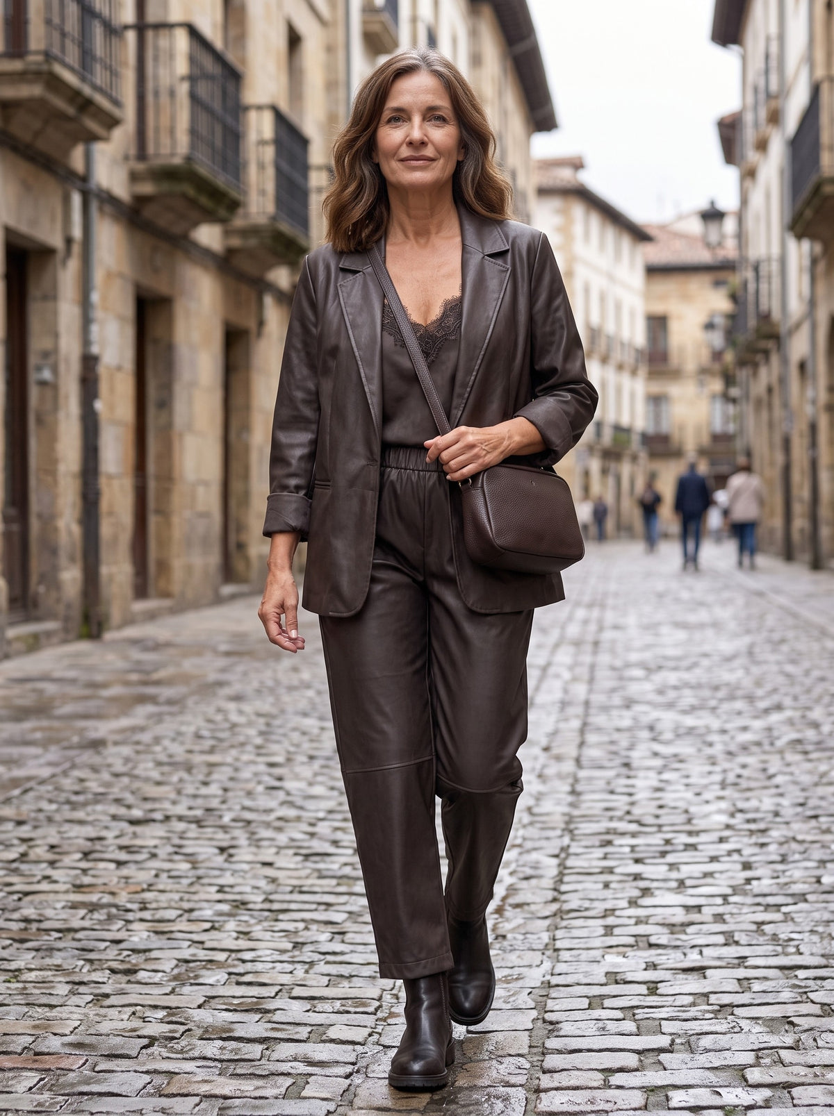Greta | Conjunto de blazer en piel sintética