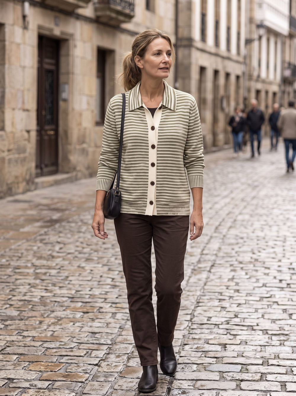 Nola | Chaqueta de punto de rayas con botones