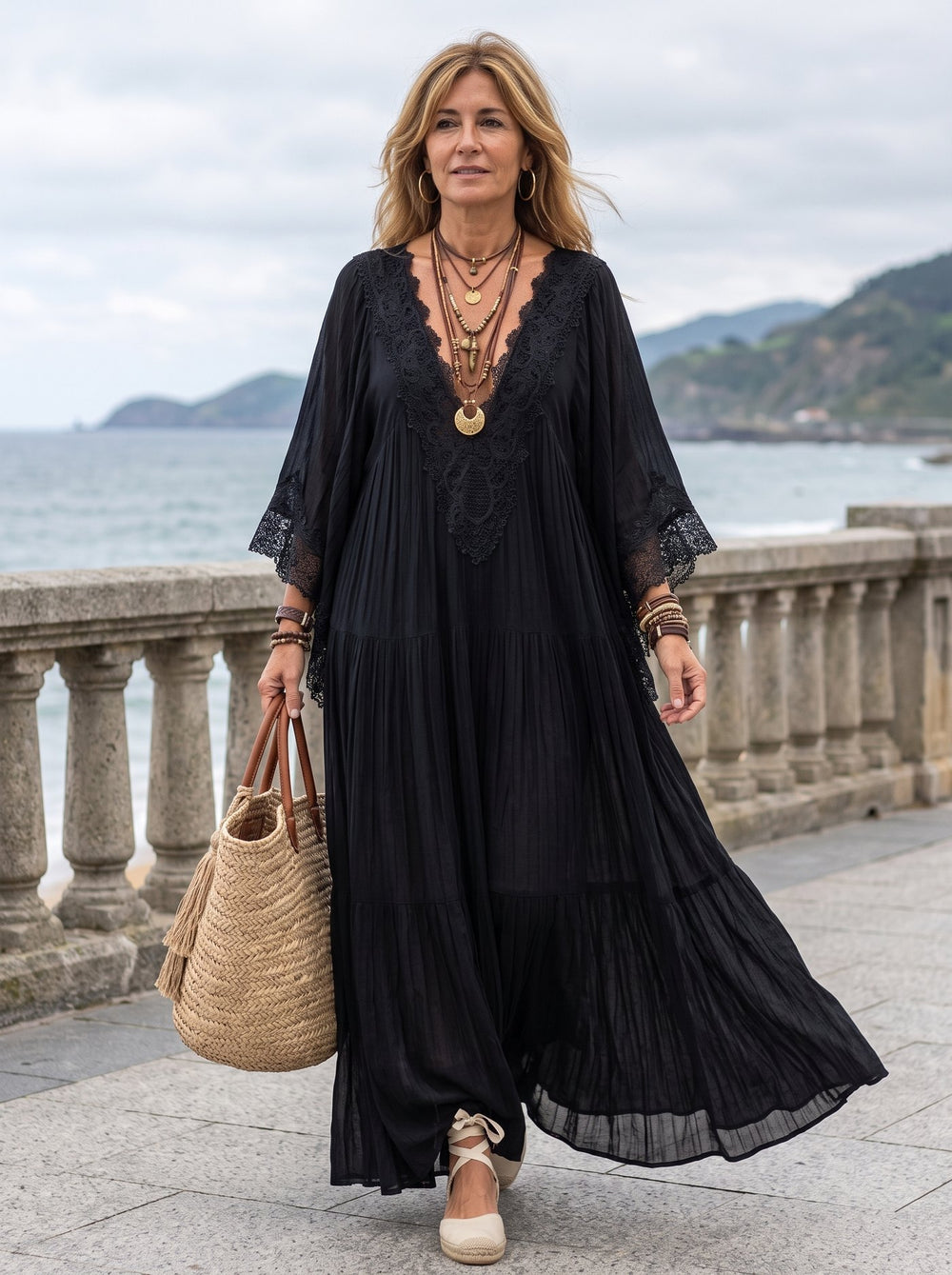 Ravenna, vestido largo con manga murciélago en color negro
