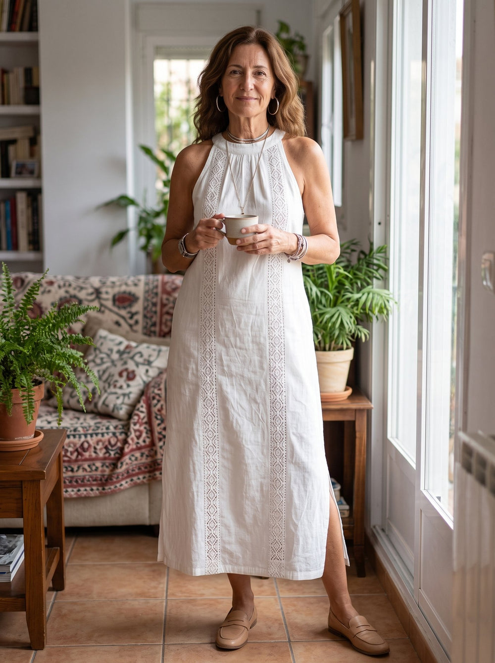 Juniper, vestido midi en color blanco